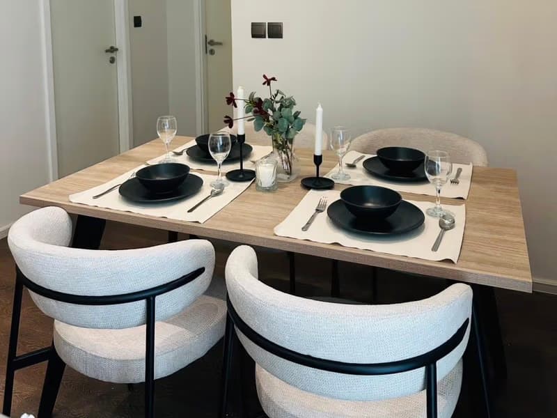 2 Bed Condo for Rent in Watthana