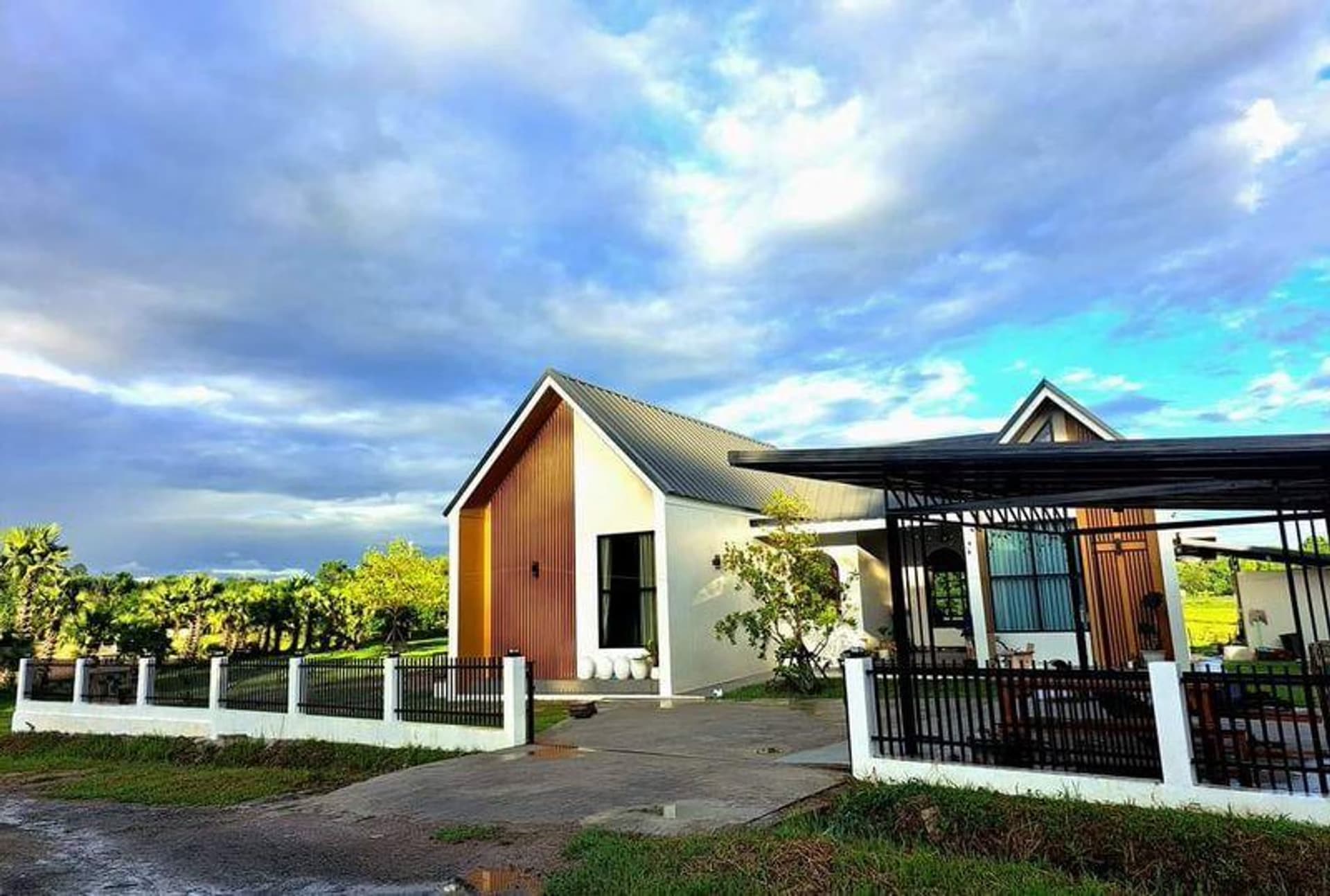 3 Bed House for Rent in Mae Rim District - Image 1