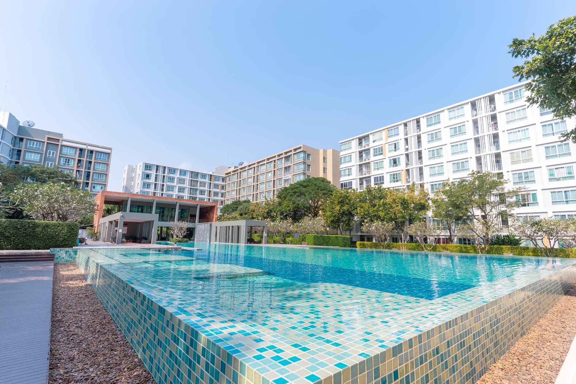 Condo for Sale, Rent at DCondo Sign - Image 19
