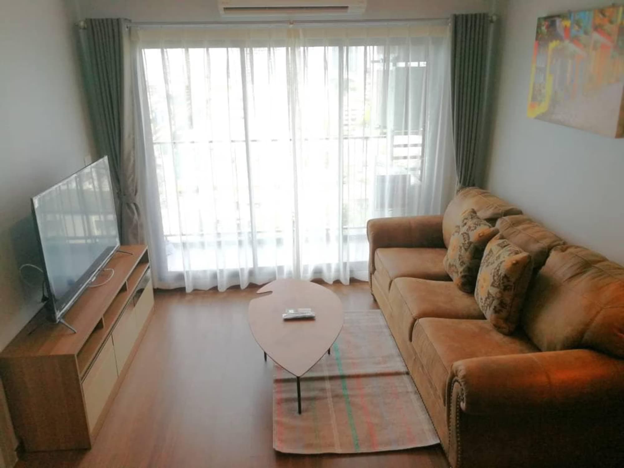 2 Bed Condo for Rent in Phra Khanong - Image 1