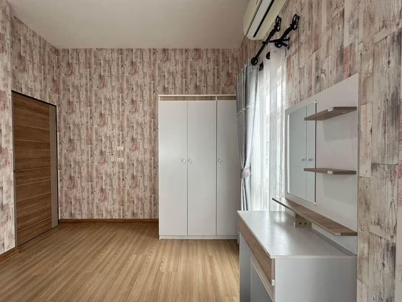 3 Bed House for Rent in Hang Dong