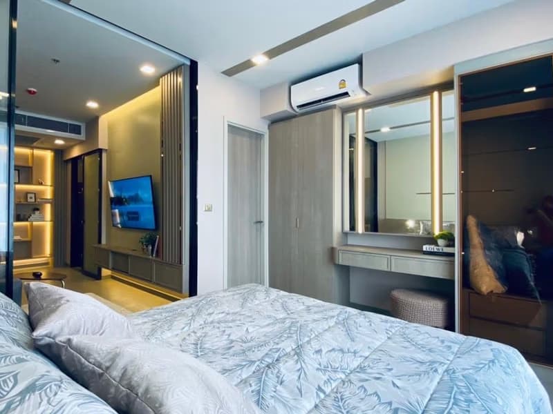 1 Bed Condo for Rent in Huai Khwang