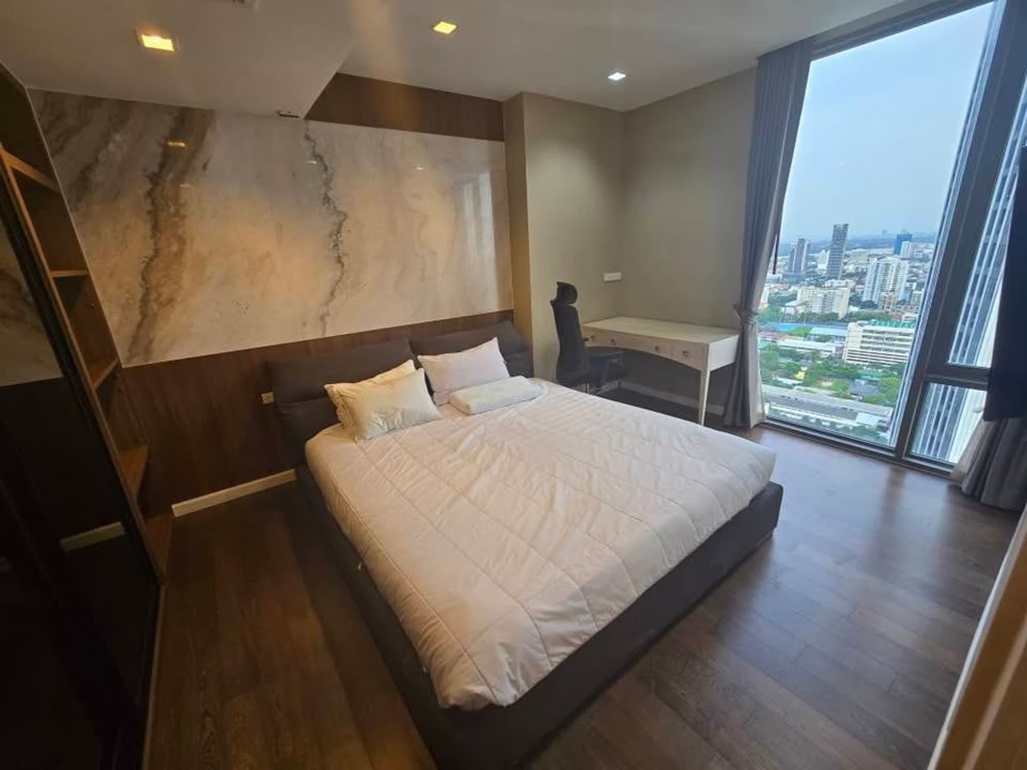 2 ห้องนอน คอนโด สำหรับ ขายและจำหน่าย ใน สาทร - Image 10