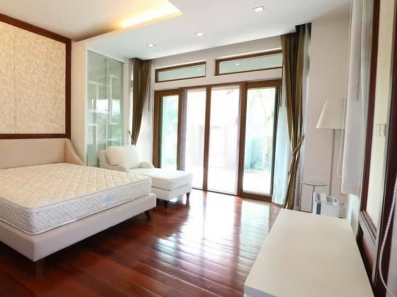 5 Bed House for Rent and Sale in Mueang Chiang Mai