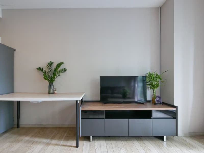 Condo for Rent at Noble Solo