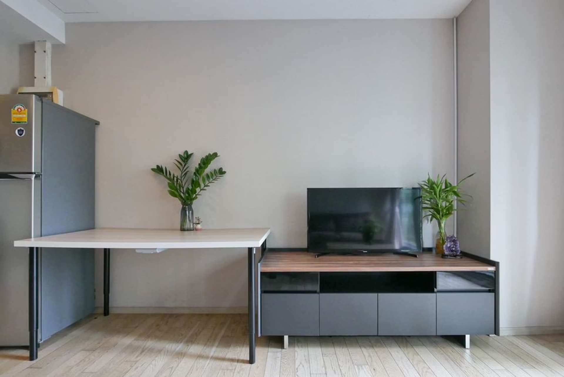  - Image 3