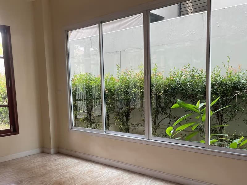 Townhouse for Sale in Suthep, Mueang Chiang Mai