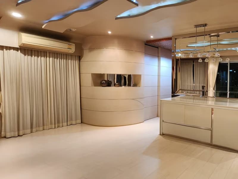 1 Bed Condo for Sale in Huai Khwang