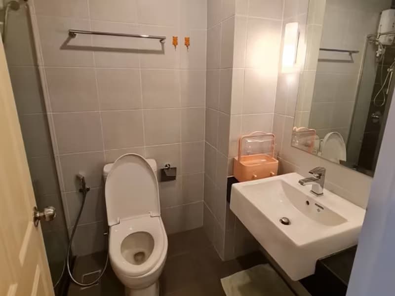  Condo for Sale, Rent at Supalai Monte II