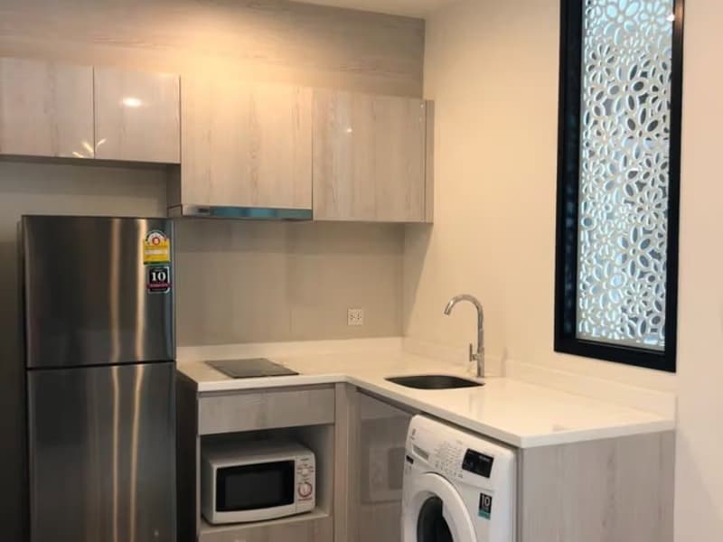 1 Bed Condo for Rent in Huai Khwang
