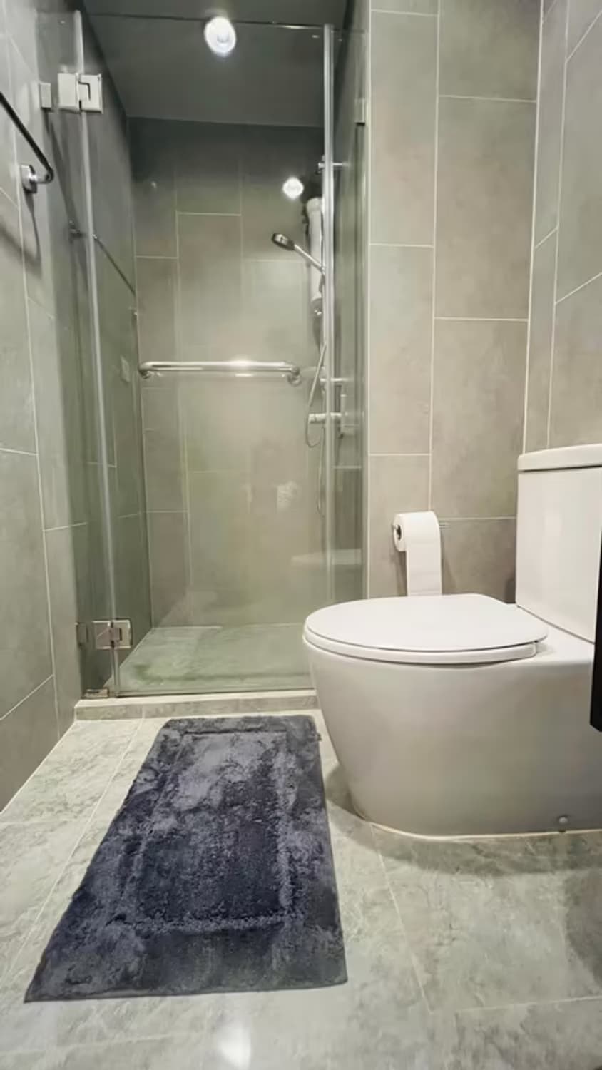 1 Bedroom Condo - Image 4
