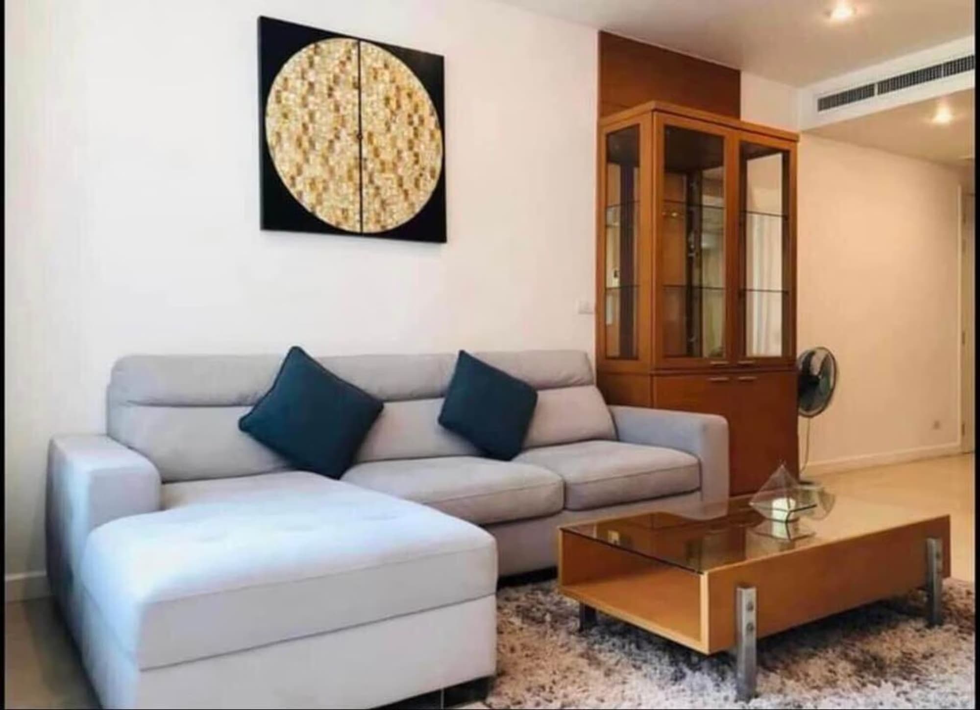 Condo for Sale w/Tenant at Manhattan Chit Lom - Image 19