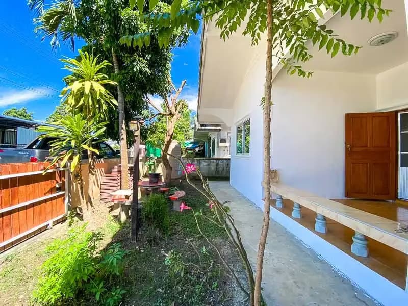 2 Bedroom House