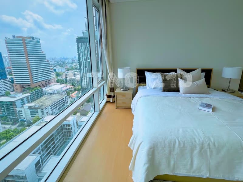2 Bed Condo for Rent in Watthana