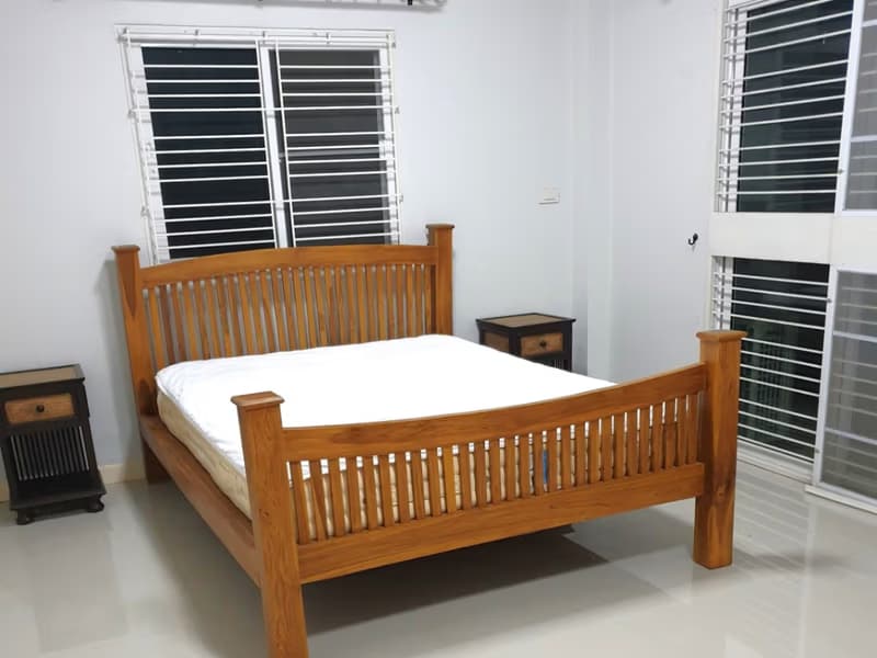 4 Bed House for Rent in Mueang Chiang Mai
