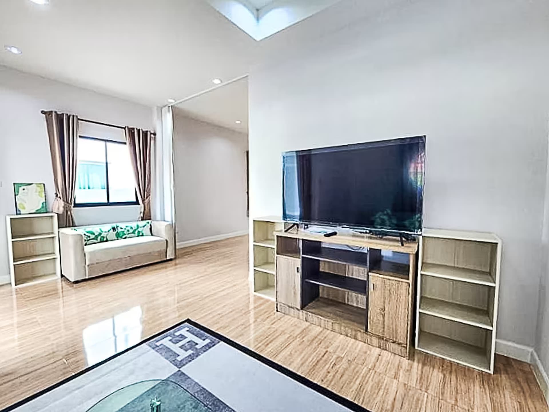 3 Bedroom House - Image 5