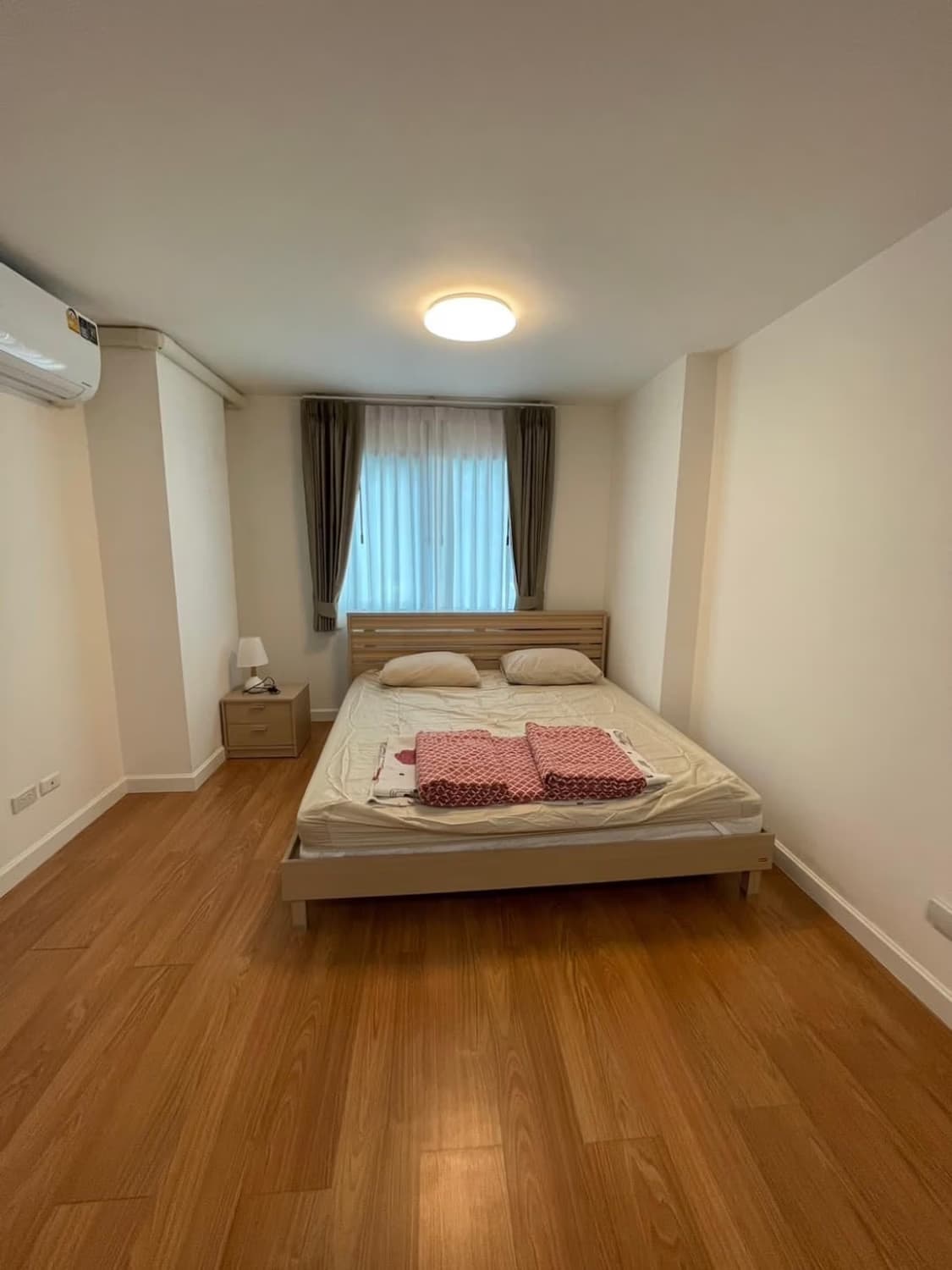 1 ห้องนอน Condo สำหรับ จำหน่าย ใน คลองเตย - Image 8