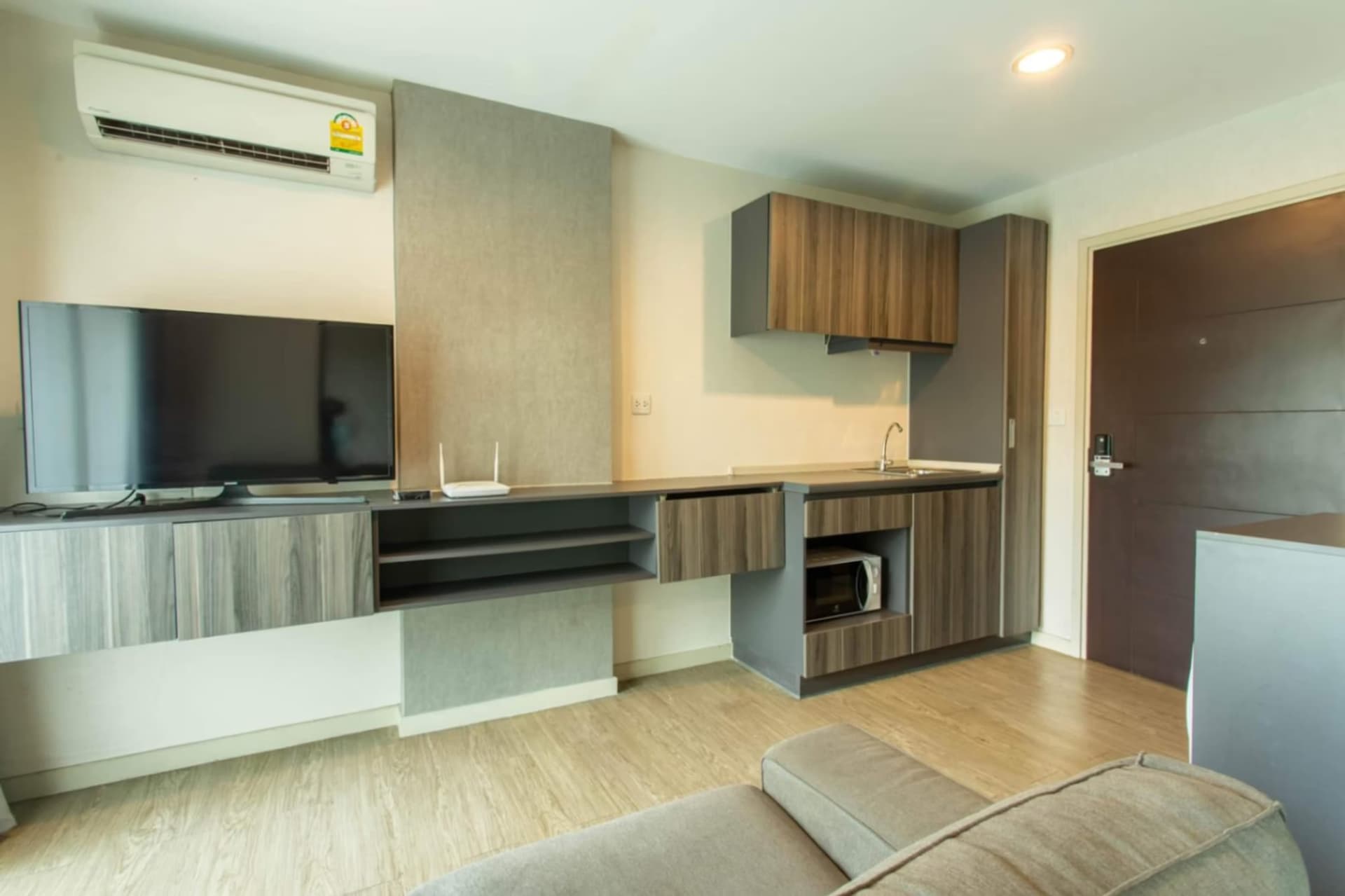 1 Bedroom Condo - Image 3