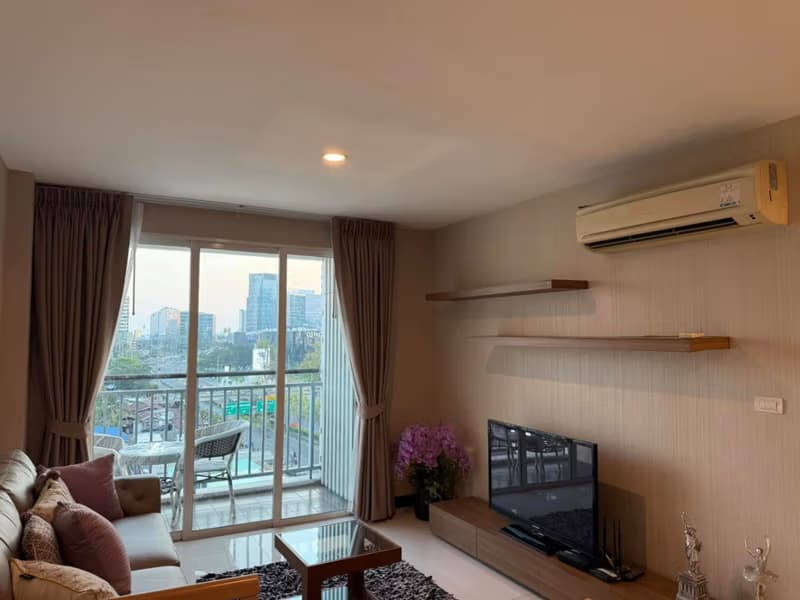 1 Bed Condo for Rent in Watthana