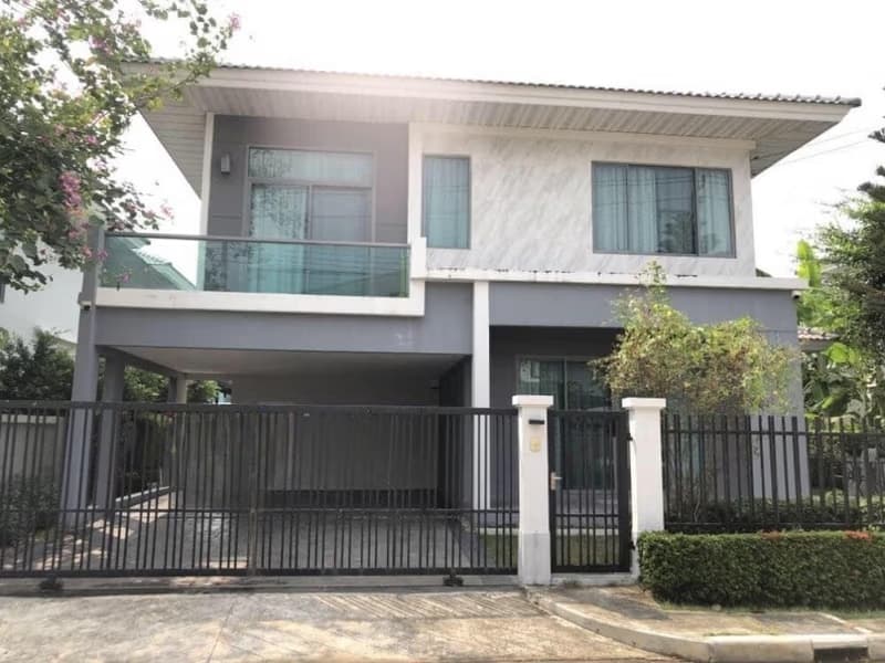 4 Bed House for Rent in Bang Phli