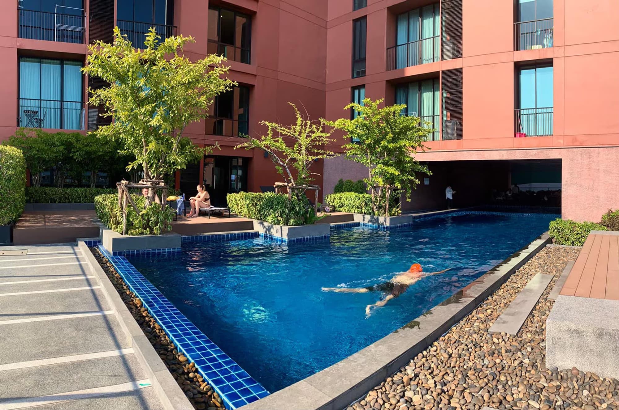 1 Bed Condo for Rent in Phaya Thai - Image 5