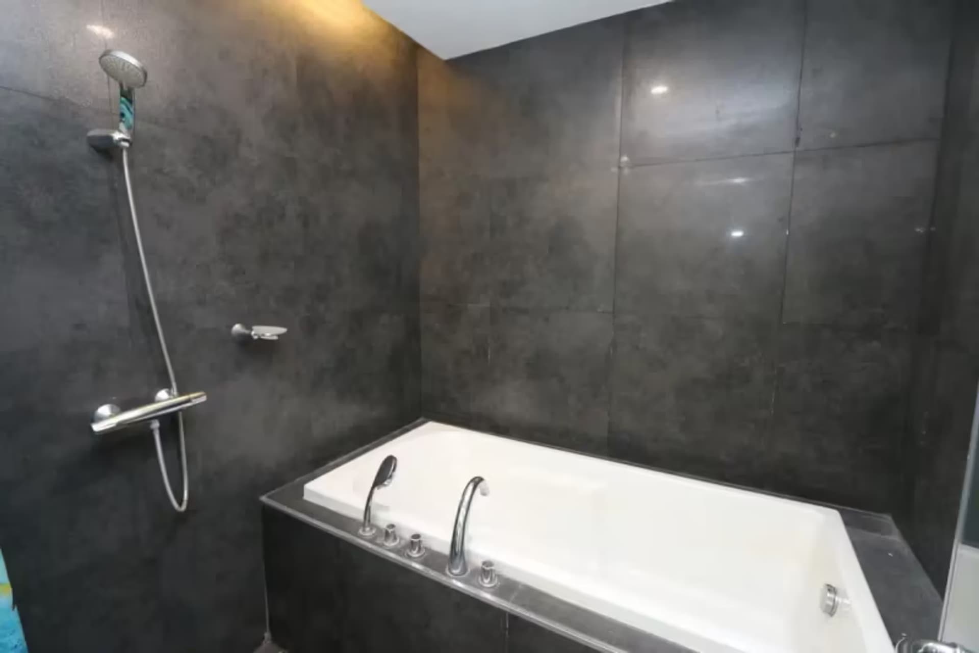 2 Bedroom Condo - Image 1
