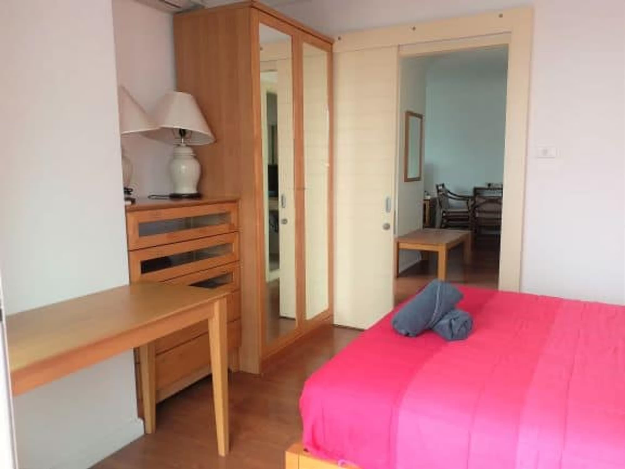 1 Bed Condo for Rent  Near Asok BTS - Image 2