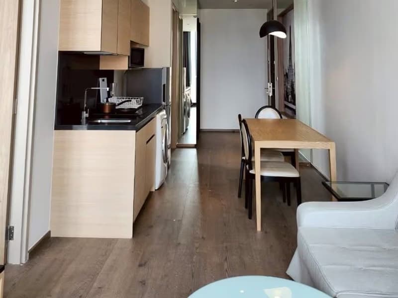 2 Bed Condo for Rent in Khlong Toei