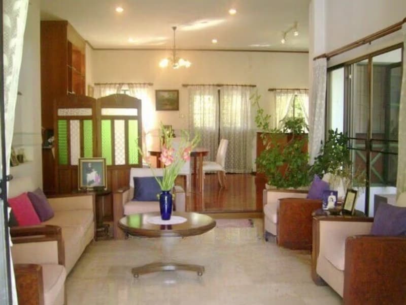 6 Bed House for Sale in Mueang Chiang Mai