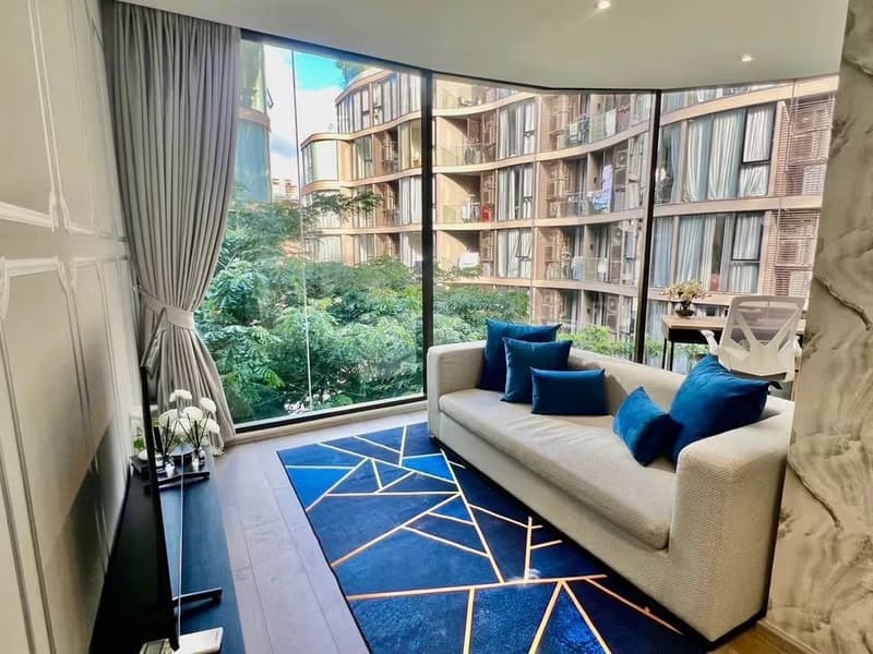 2 Bed Condo for Rent in Khlong Toei