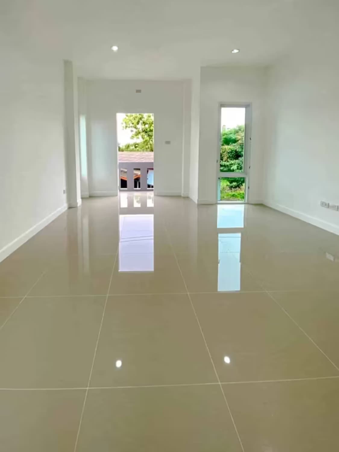 3 Bedroom House - Image 7