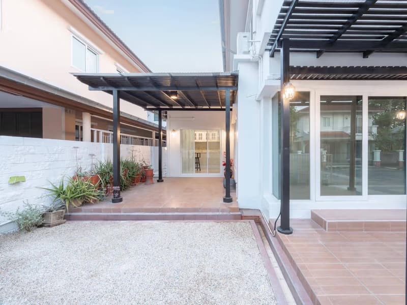 3 Bed House for Rent in Doi Saket District