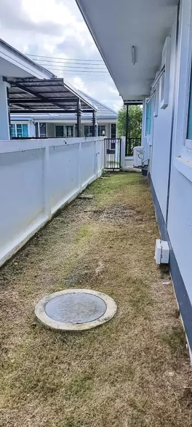 3 Bedroom House - Image 7