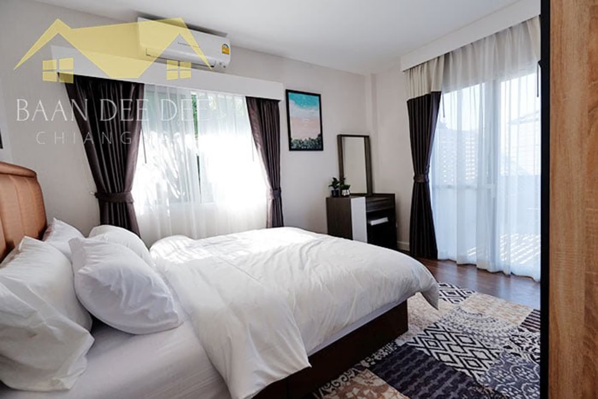 4 卧室 别墅 用于 出租 在 San Kamphaeng District - Image 11