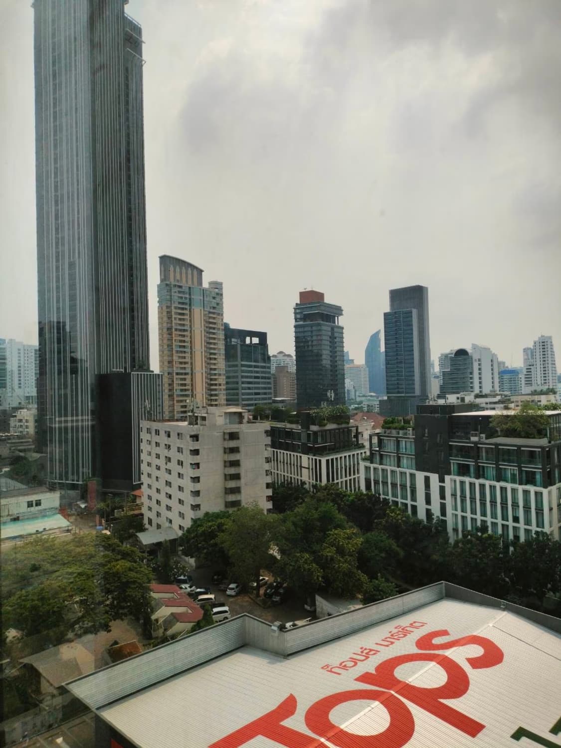 Condo for Rent at XT Ekkamai - Image 11