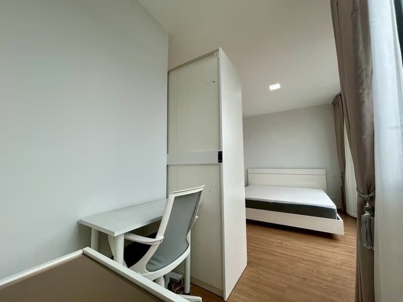 3 Bed Townhouse for Rent in Bang Phli