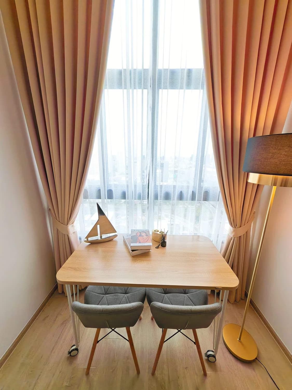 1 Bed Condo for Rent in Huai Khwang - Image 4