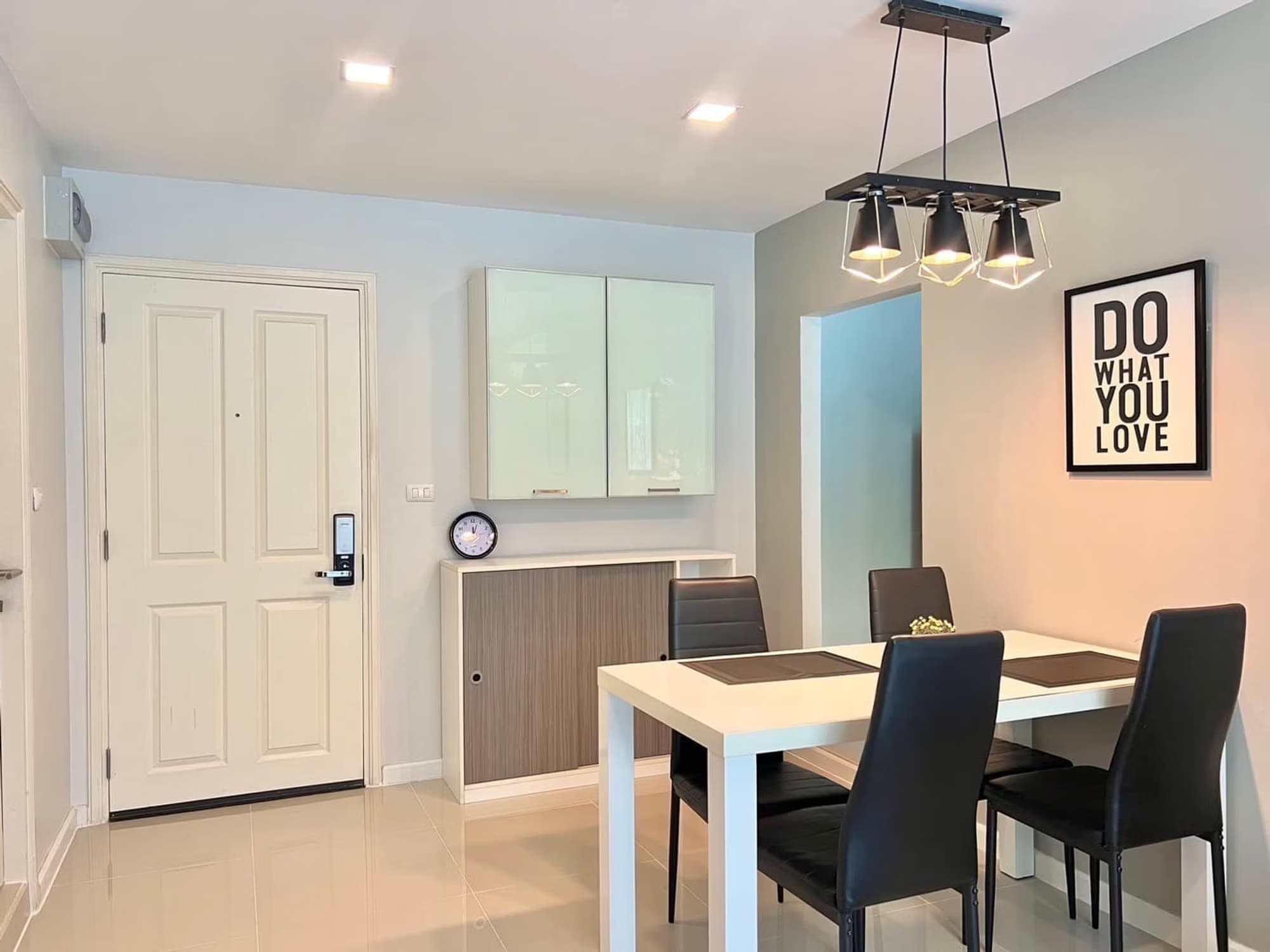1 Bed Condo for Rent and Sale in Mueang Chiang Mai - Image 3