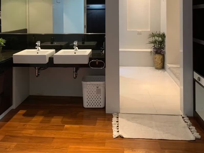 4 Bed Condo for Rent in Pathum Wan