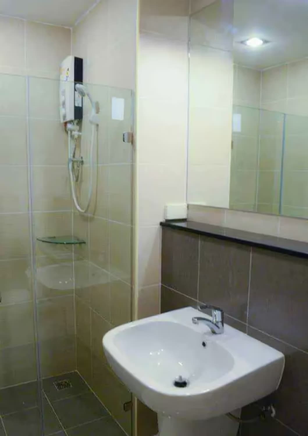 1 Bedroom Condo - Image 12
