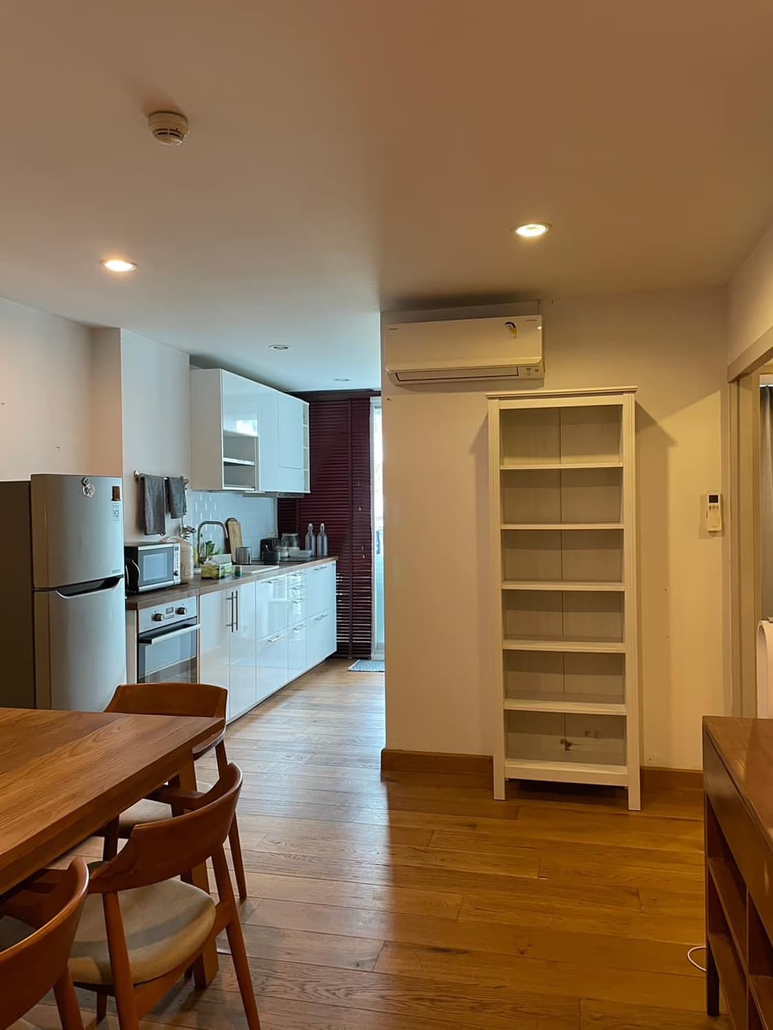 Condo for Rent at The Niche Sukhumvit 49 - Image 5