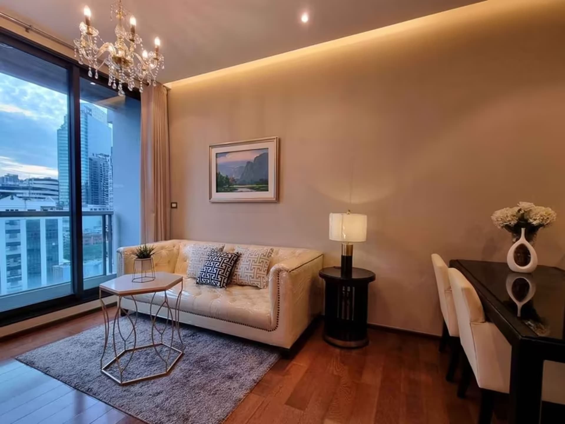 1 Bedroom Condo - Image 2