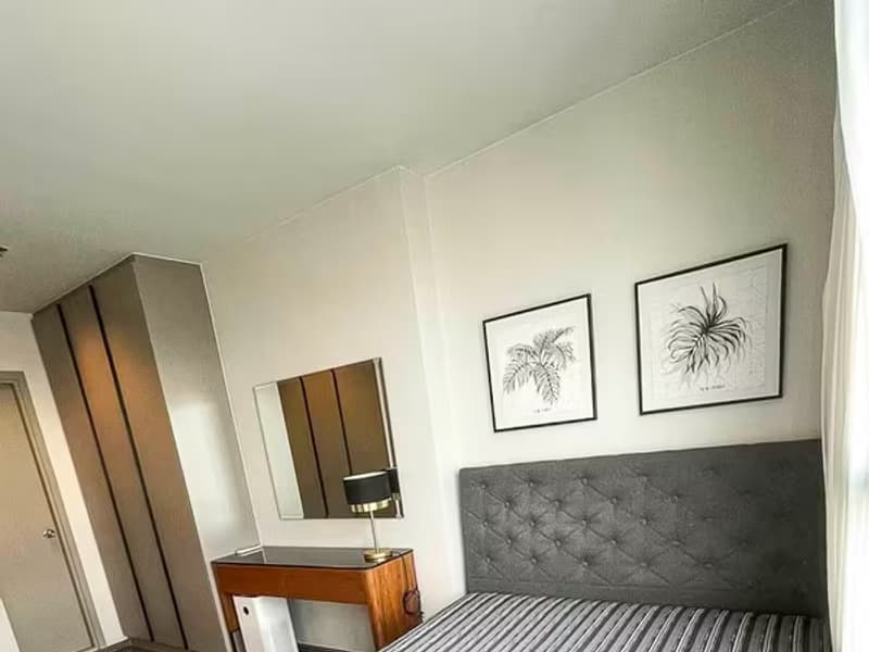 1 Bedroom Condo