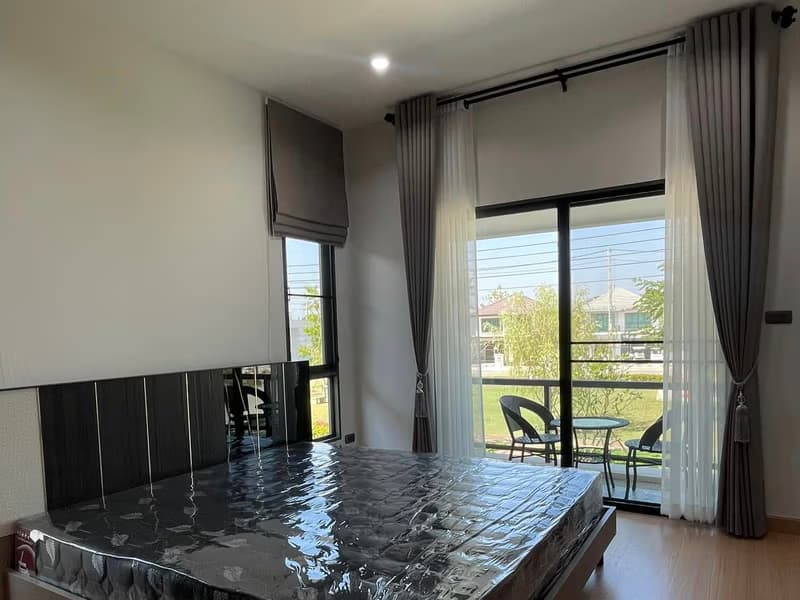3 Bed House for Rent in Saraphi