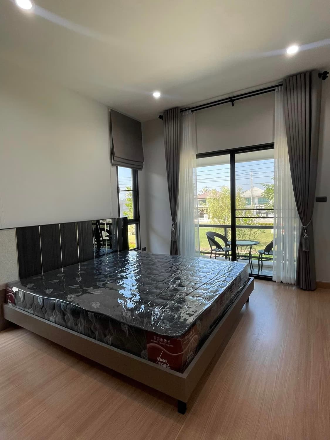 3 Bed House for Rent in Saraphi - Image 11