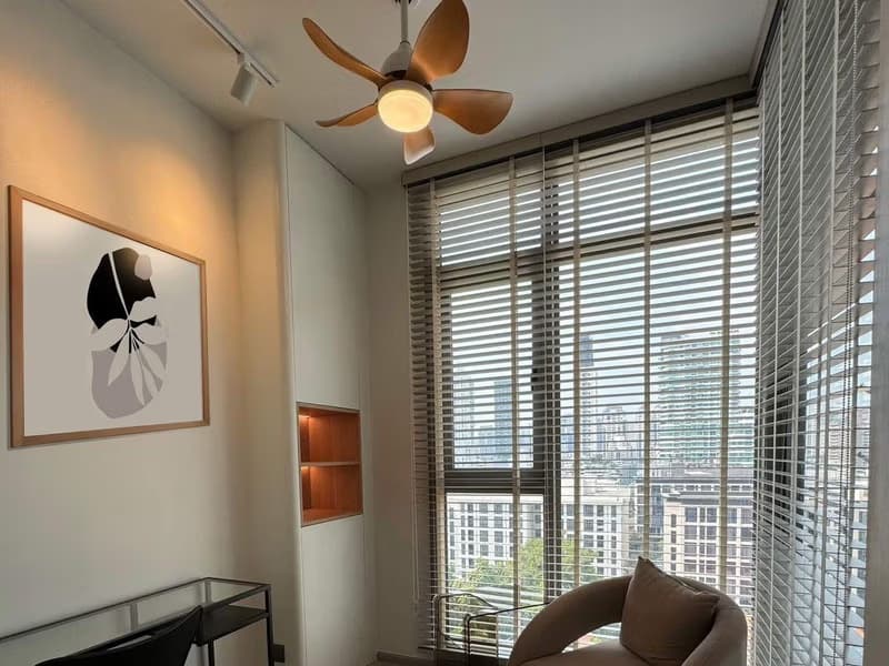 1 Bedroom Condo