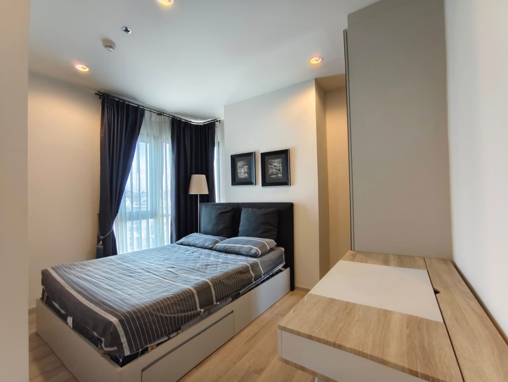 2 Bed Condo for Rent in Huai Khwang - Image 7