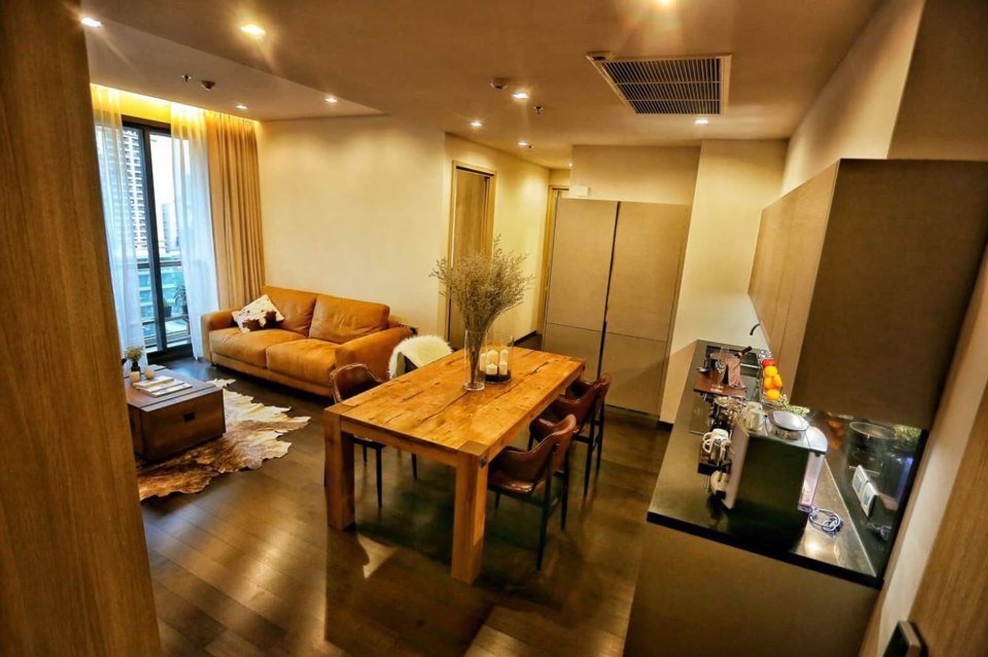2 Bed Condo for Sale in Watthana - Image 1