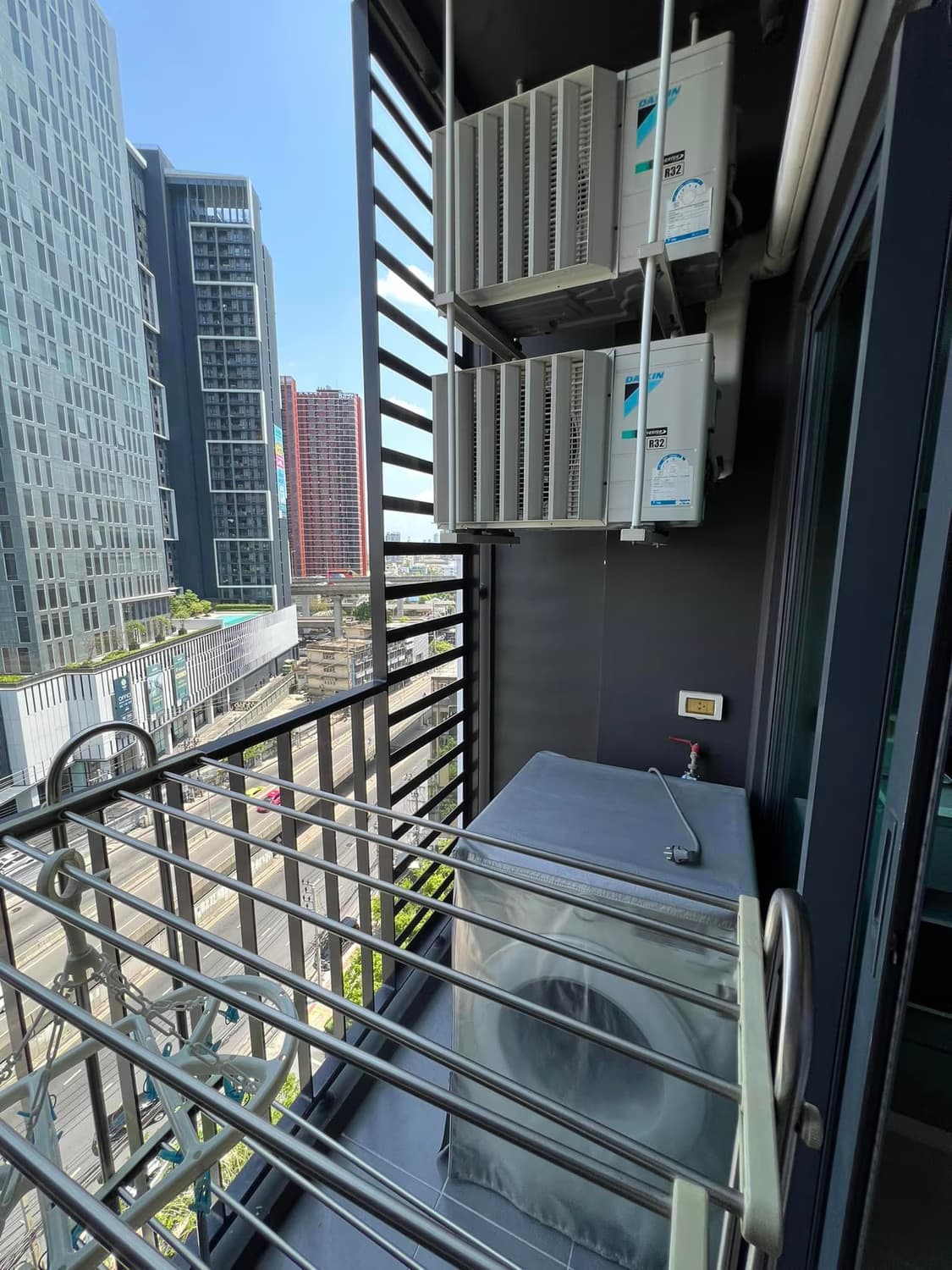 1 Bed Condo for Sale  Near Ramkhamhaeng ARL - Image 4
