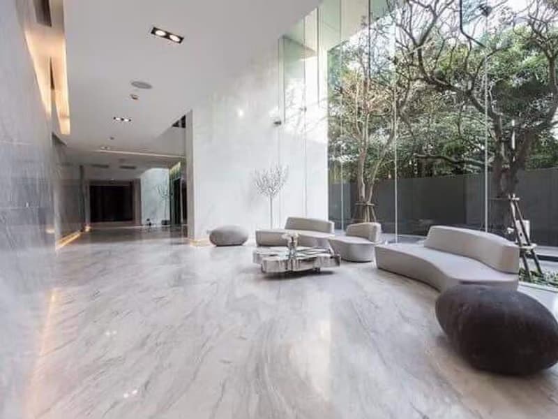 HQ Thonglor by Sansiri